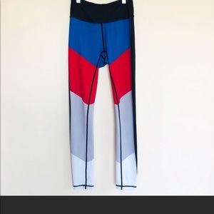 New PopActive X Barry’s Sz S Colorblock Leggings